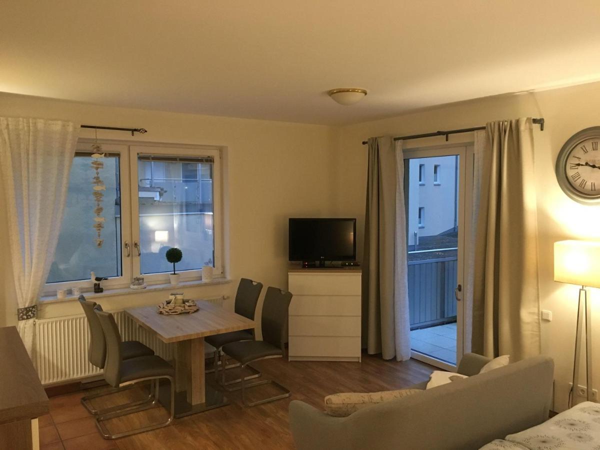 Apartment-Seemoewe-1A-Standlage-Nur-150M-Mit-Parkplatz Baabe Exterior foto